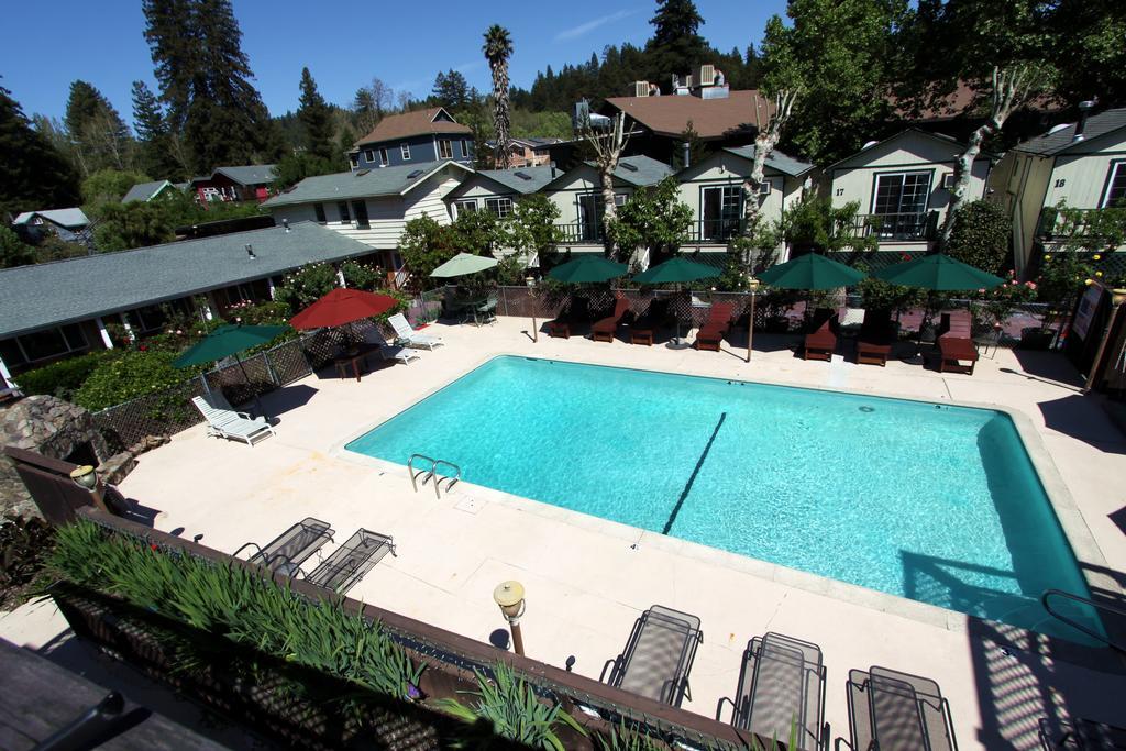 The Woods Hotel - Gay Lgbtq Cabins Guerneville Bagian luar foto